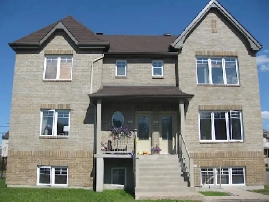 5 1/2 à louer Mascouche Image# 4