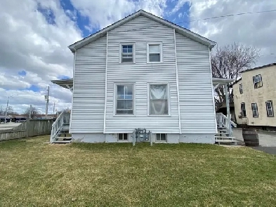 1 Bedroom Apartment Minutes to Port Dalhousie Image# 1