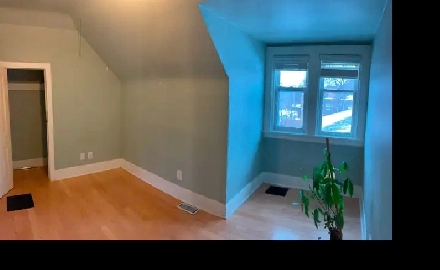 Looking for female roommate Image# 3