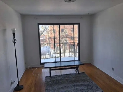 5 1/2 a louer Image# 6