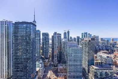 Luxury Downtown 1.5yr old 1 1 Condo for only $2750 per month Image# 1