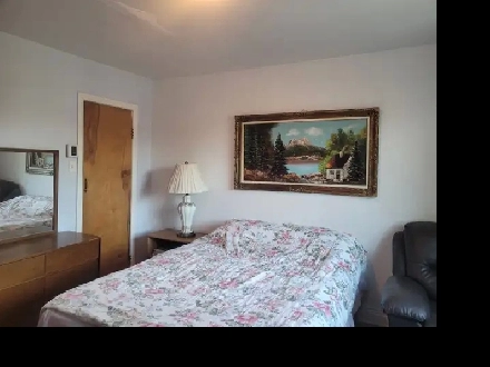 Large bright furnished room for rent Image# 1