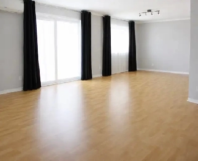 SUPERB CONDO 2 CHAMBRES – CHOMEDEY (LAVAL) H7V 4A5 Image# 3