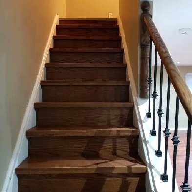 Private room for rent available in Downtown Brampton