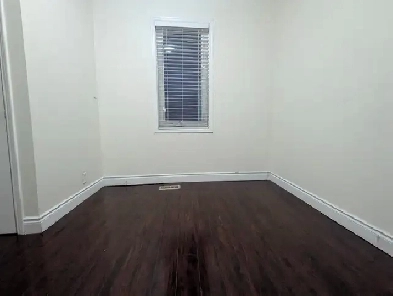 High Park One bedroom Living Kitchen Bath apartment for rent Image# 7