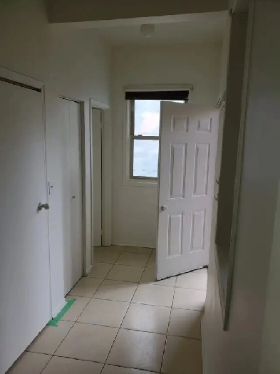 DUAL LEVEL 2 BEDROOM,2 WASHROOMS, BALCONY,1,300 SQ FT$1475 Image# 6