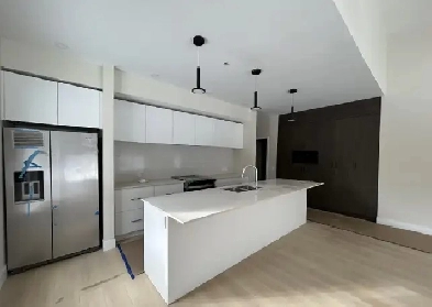 Pet Friendly - in-house garage- Shiraz 50 plus Community