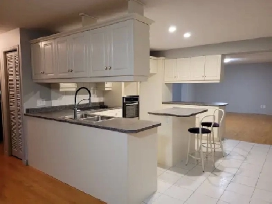 6 1/2 À LOUER MAGOG Image# 1