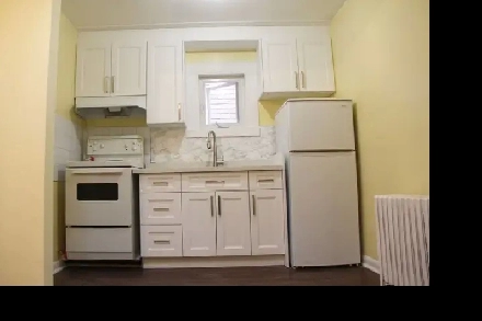 1478 Eglinton Ave W 2bd 1bath (2fl) Image# 1