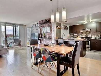 Magnifique Condo 4 1/2 à louer – Ahuntsic / Ville Saint-Laurent Image# 1