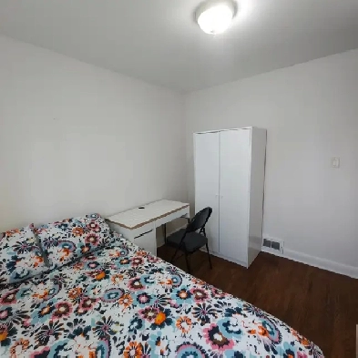 Private room for short term rental Utilities included Image# 1