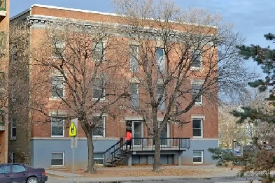 472 BALMORAL - 2 BR available March 1st Image# 1