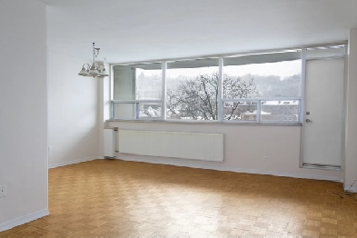 1 Bedroom Apartment – 17 Robinson St (Senior Discount Available) Image# 6