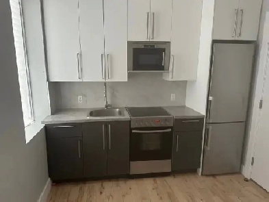 LOFT 1 1/2 ROSEMONT PETITE PATRIE Image# 1