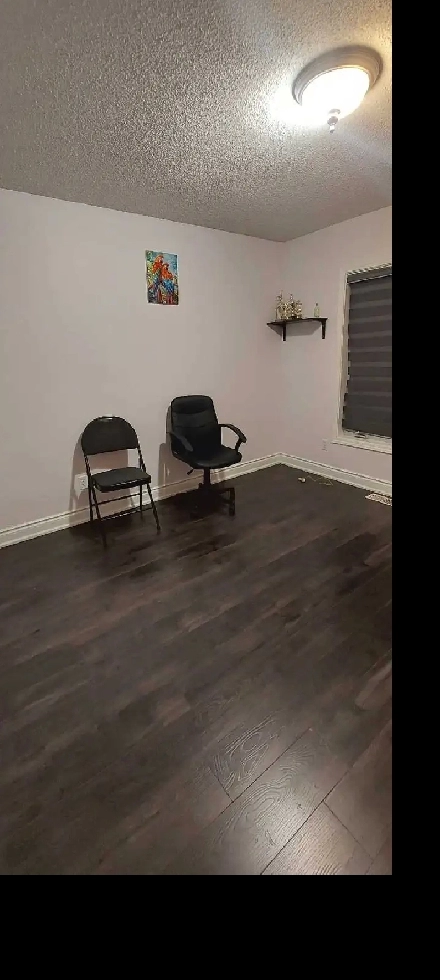 room for rent Image# 1