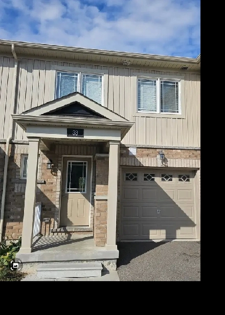 Townhouse in Barrie for rent (3 bd) Image# 1