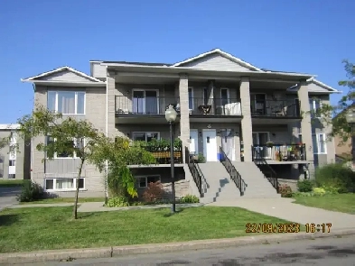 4-1/2, St-Constant, Image# 1