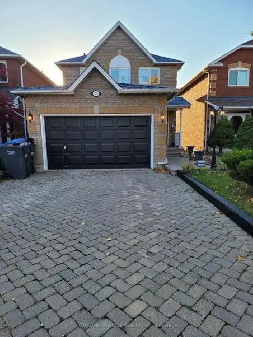 4Bed/4Bath House Up For Lease in Prime Brampton Location
