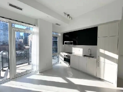 Jarvis Carlton 2 1 Bed 2 Bath Condo for Rent at Downtown Toronto Image# 1