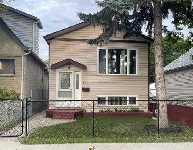 Room for Rent / Near Polo Park. Image# 3