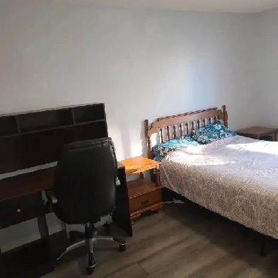 Master Bed room for Rent - South Oshwa Image# 1