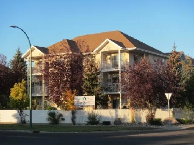 Quiet Clean Top Floor Adult Only Apartment Image# 1