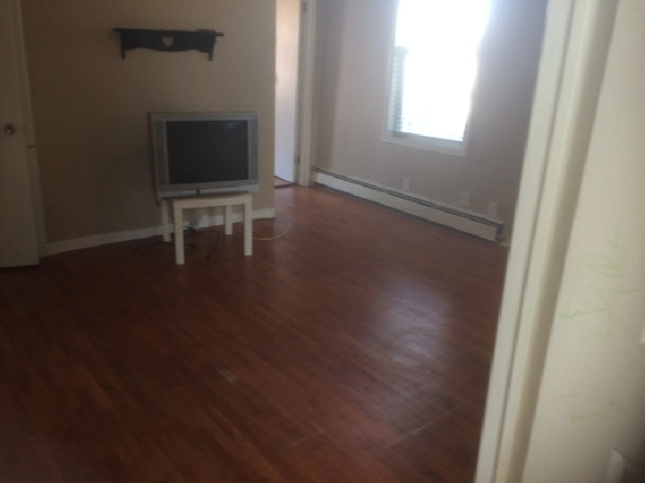 Uptown 2 brm  den with hydro, heat & water included/amenities