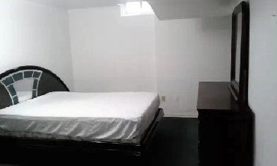 2 basement bedrooms available near humber college Image# 1