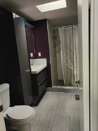 Whole House for Rent in Stoney Creek – 4B3B / Double Garage Image# 1