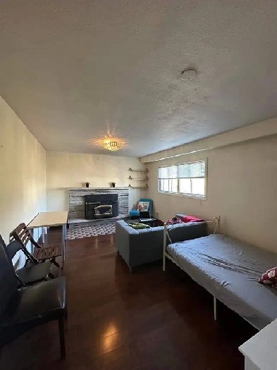 2Rooms_GroundFloor_PrvtWR_Allinclud Parking_Finch&Yonge_March1st Image# 1