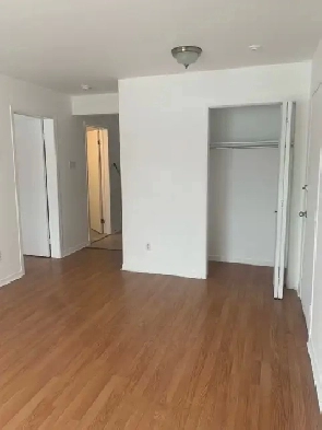 Appartement 4 1/2 Á Louer Image# 1