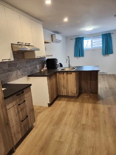 Logement 3 1/2 cession de bail construit en 2023 à St-Hubert Image# 1