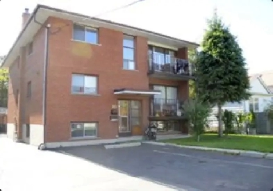 APARTMENT FOR RENT Image# 1