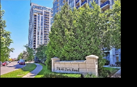 1 1 den condo Bathurst St/Center St March 1/April 1 Image# 1