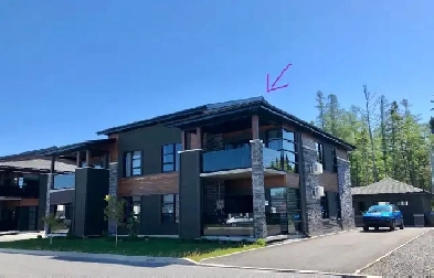 Luxueux condo 4 1/2 à vendre à Alma - Chateau d'eau