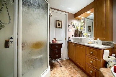 Condo 4 ½, Villa Latella, Anjou Image# 1