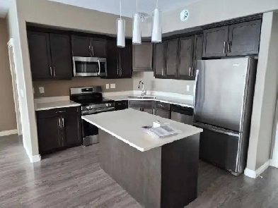 2 Bedroom 2 Bathroom   Den Image# 1