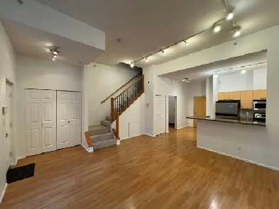 Coal Harbour Townhouse for rent