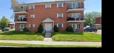 2 bdrm, Utilities included, $2350.00 Image# 1