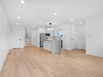 200 St Augustine Dr, St. Catharines - 3 Bedroom Main Unit Image# 1