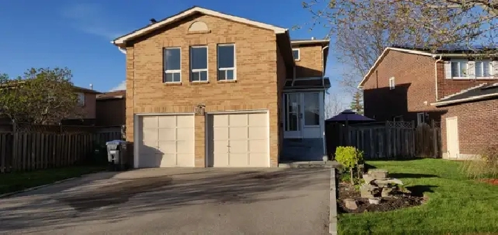 Detached Home for Rent. Kennedy & Bovaird!