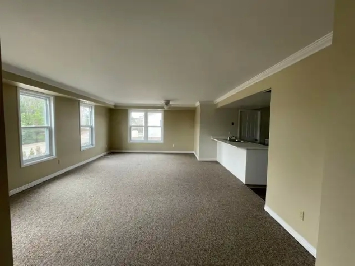 2 Bedroom, 1 Bathroom Apartment for Rent - Huntsville, ON