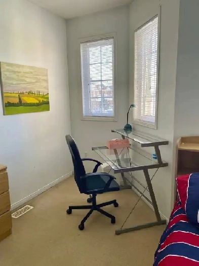 Female  Room for Rent  $850.00_Mississauga Image# 1