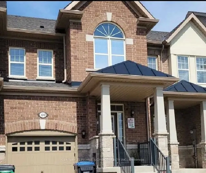 Nice 3 Bed 3 Bath ( Whole Home ) For Rent Brampton