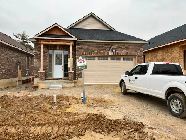 2 Bedroom Bungalow for Rent in Tillsonburg