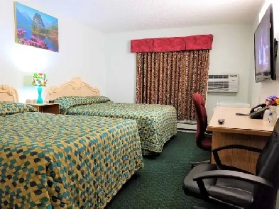 Monthly Room Rental, Daily Cleaning, $1200 including Tax! Image# 1