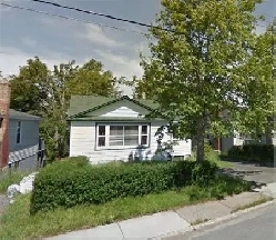 72 Grenfell Avenue - Single Family Home