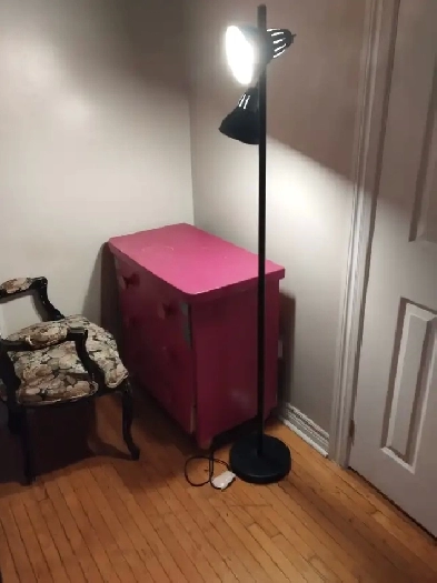 A room for rent at St Clair and Keele for male Image# 1