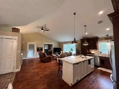 Stunning Country Home on 5 Acres with Income Suite – Hanmer Image# 1