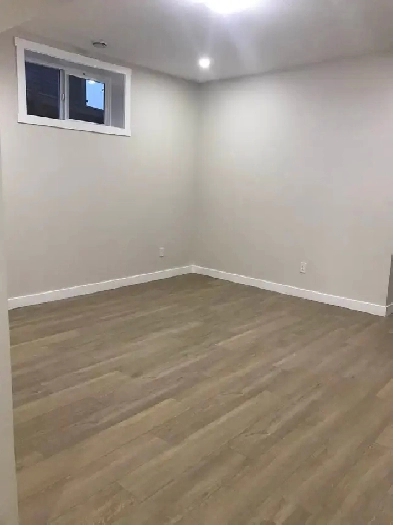 New & Legal basement in Sherwood, NW Image# 1